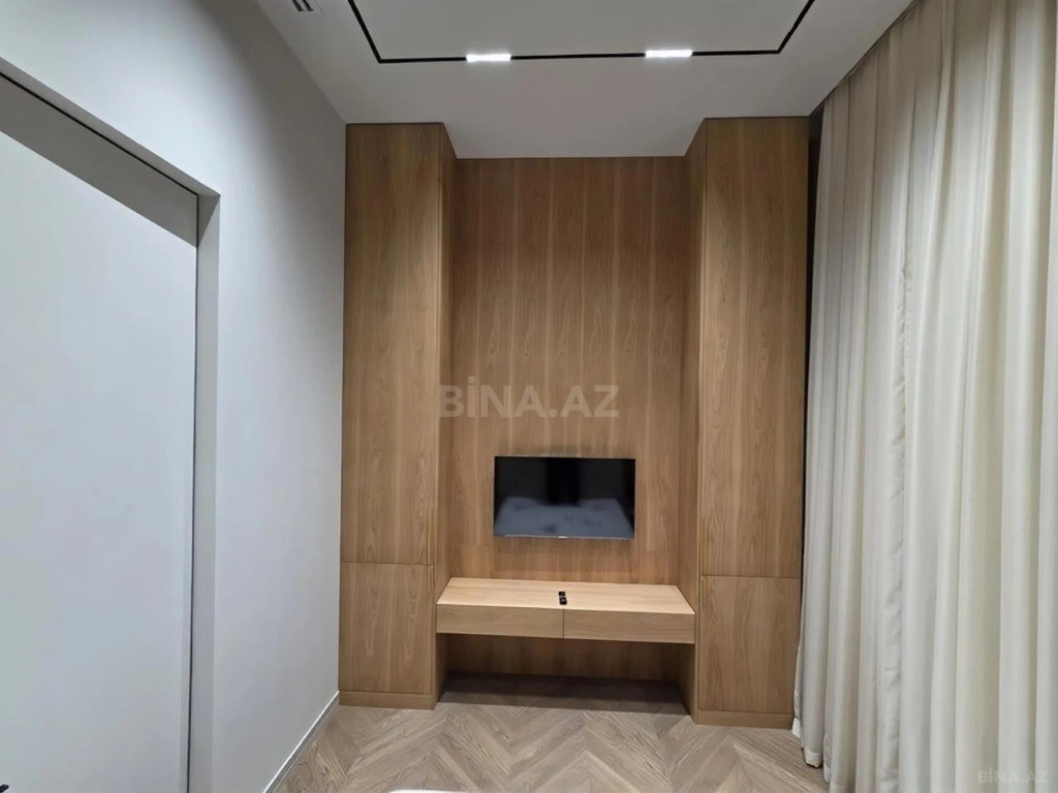 Kirayə verilir 3 otaqlı mənzil 100 m²