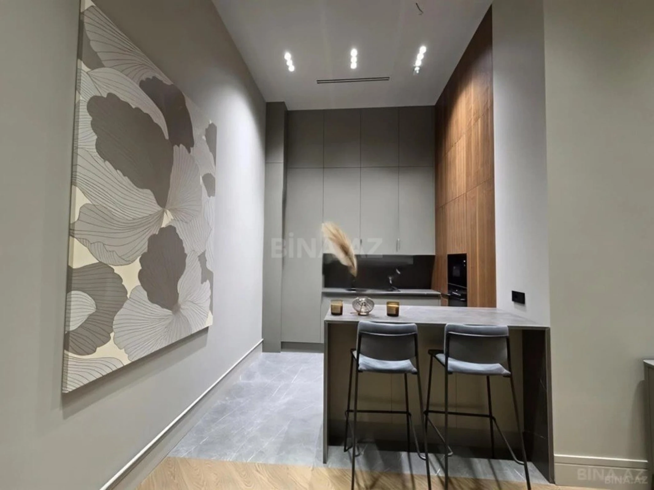 Kirayə verilir 3 otaqlı mənzil 100 m²