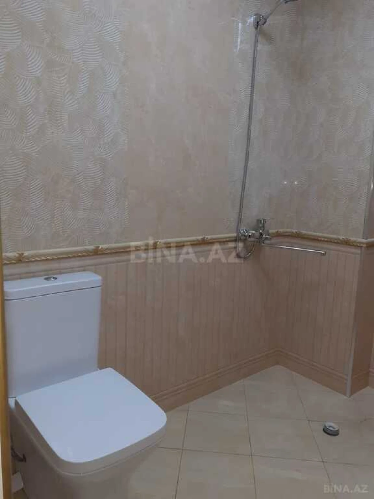 Kirayə verilir 2 otaqlı mənzil 80 m²