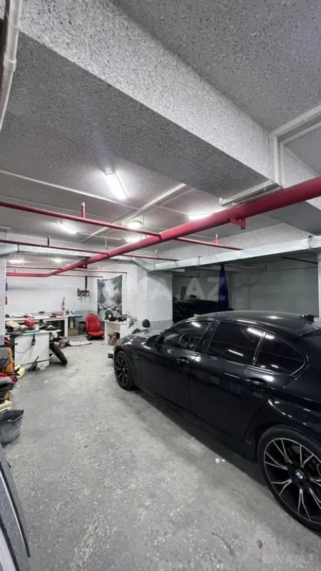 Satılır obyekt 490 m²