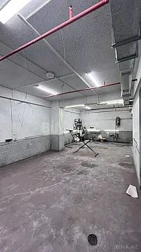 Satılır obyekt 490 m²