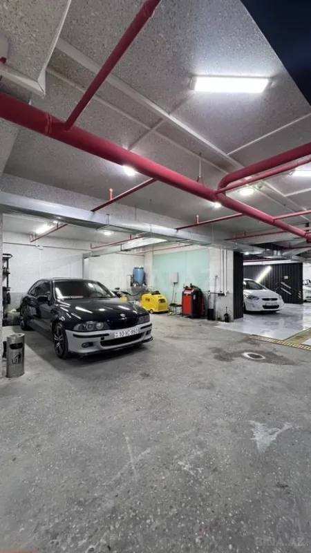 Satılır obyekt 490 m²