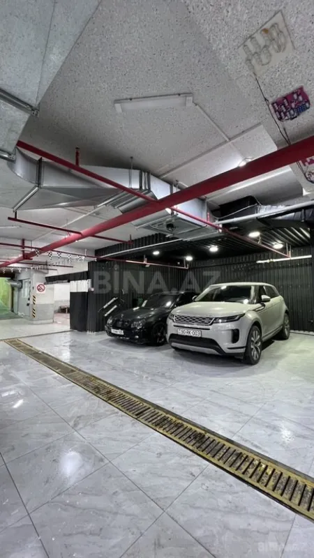 Satılır obyekt 490 m²