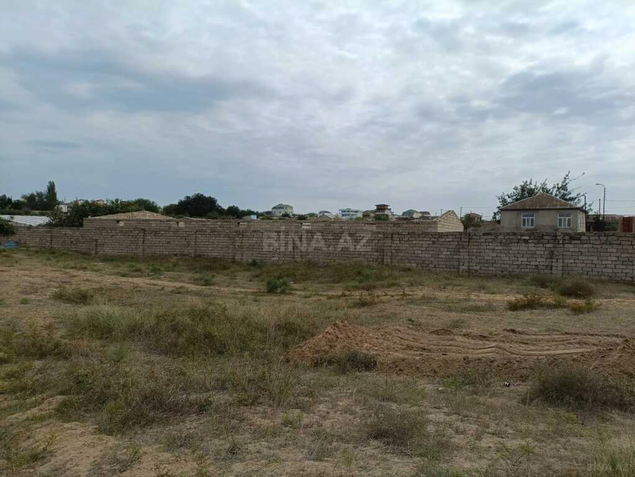 Satılır torpaq sahəsi 20 m²