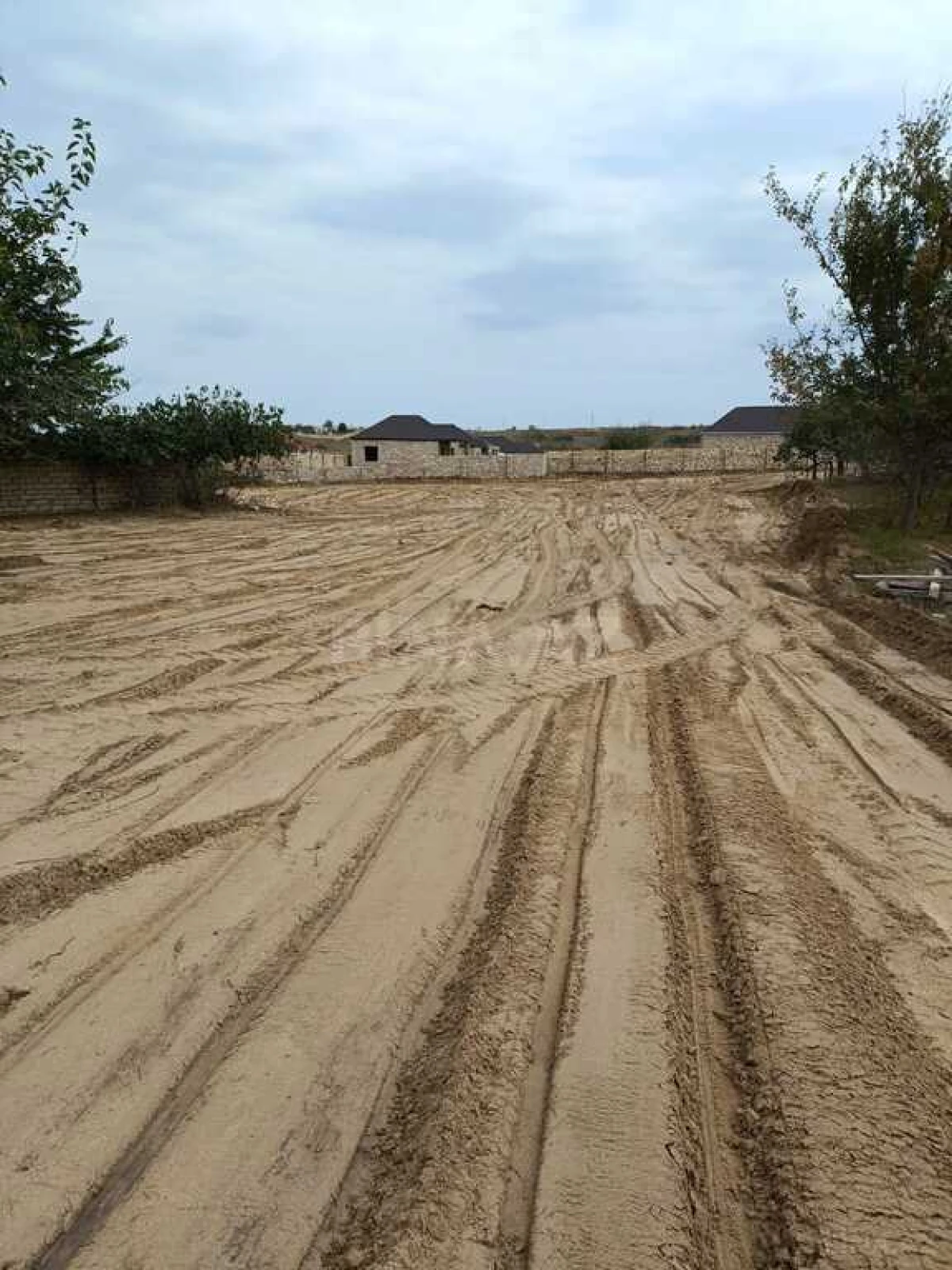 Satılır torpaq sahəsi 20 m²