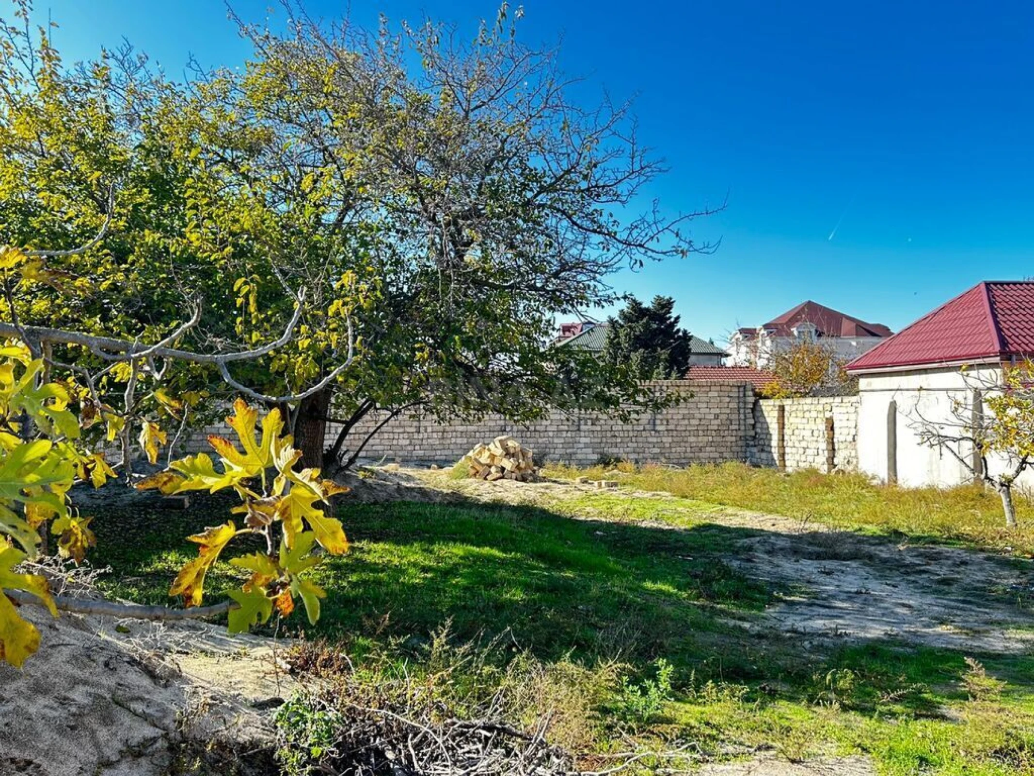 Satılır torpaq sahəsi 7 m²