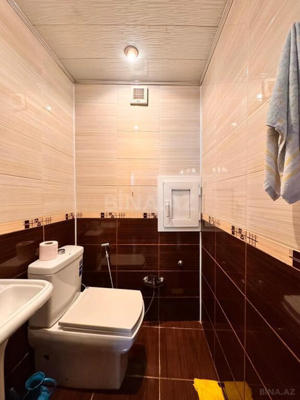 Satılır 2 otaqlı mənzil 96 m²