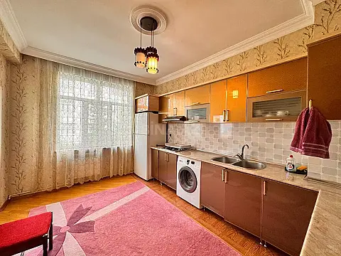 Satılır 2 otaqlı mənzil 96 m²