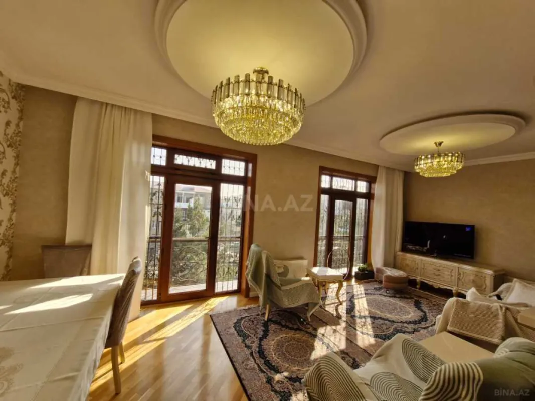Satılır 3 otaqlı mənzil 90 m²