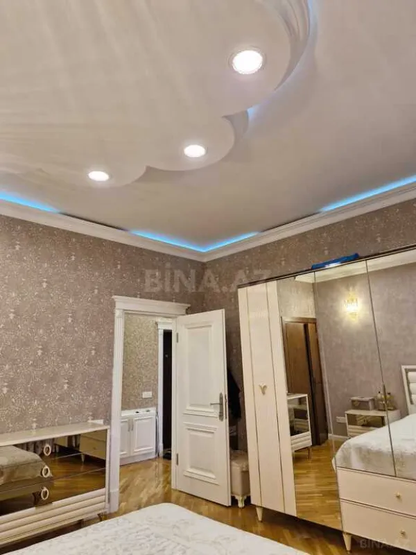 Satılır 3 otaqlı mənzil 90 m²