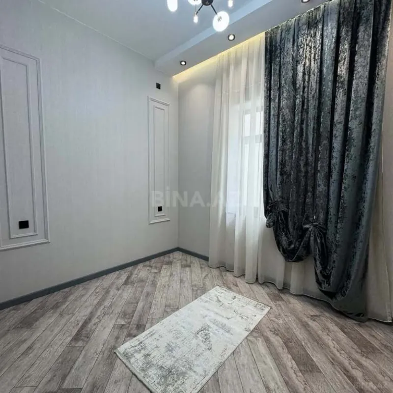 Satılır 4 otaqlı həyət evi 170 m²