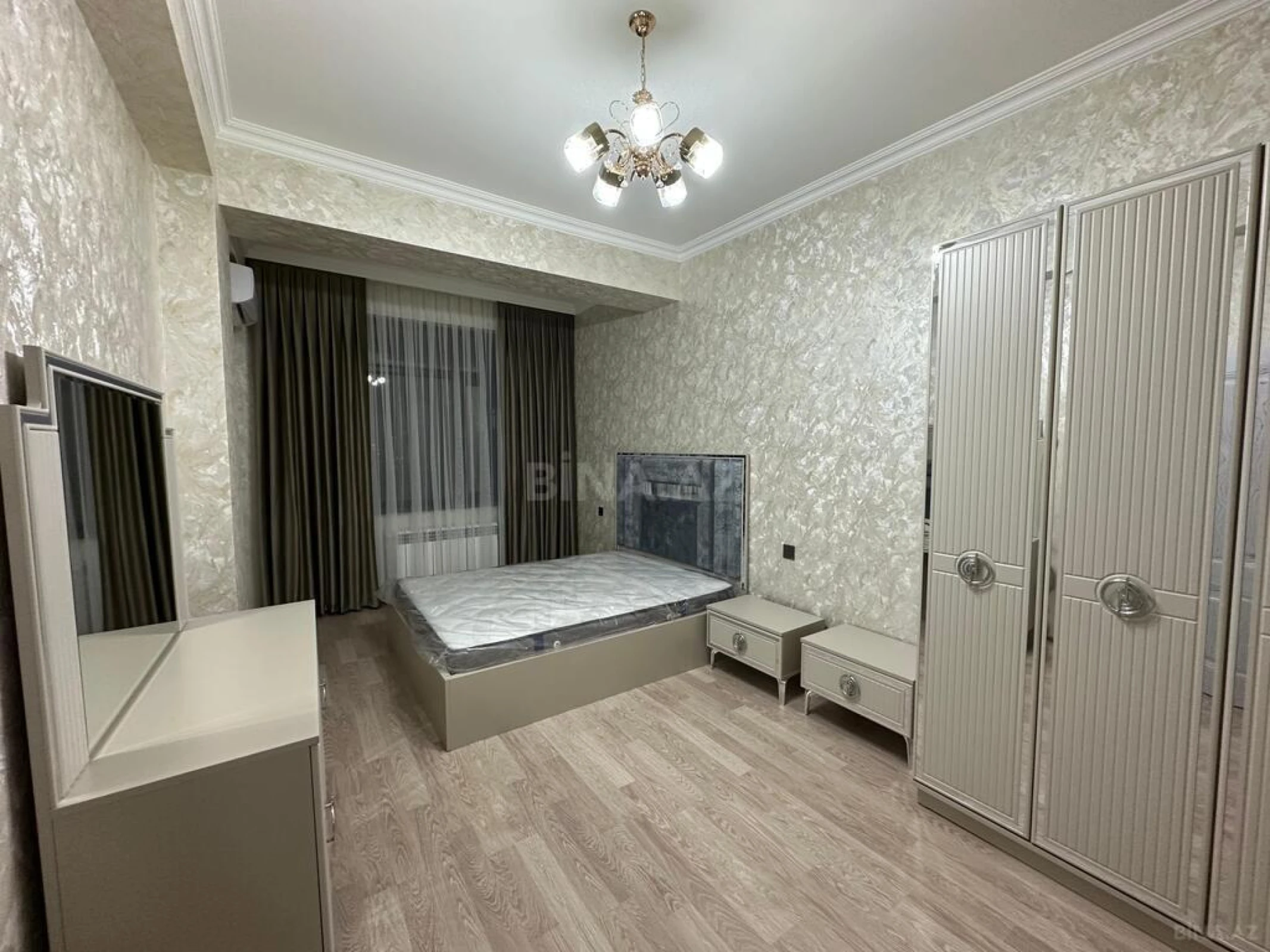 Kirayə verilir 1 otaqlı mənzil 55 m²