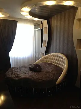 Satılır 3 otaqlı mənzil 158 m²