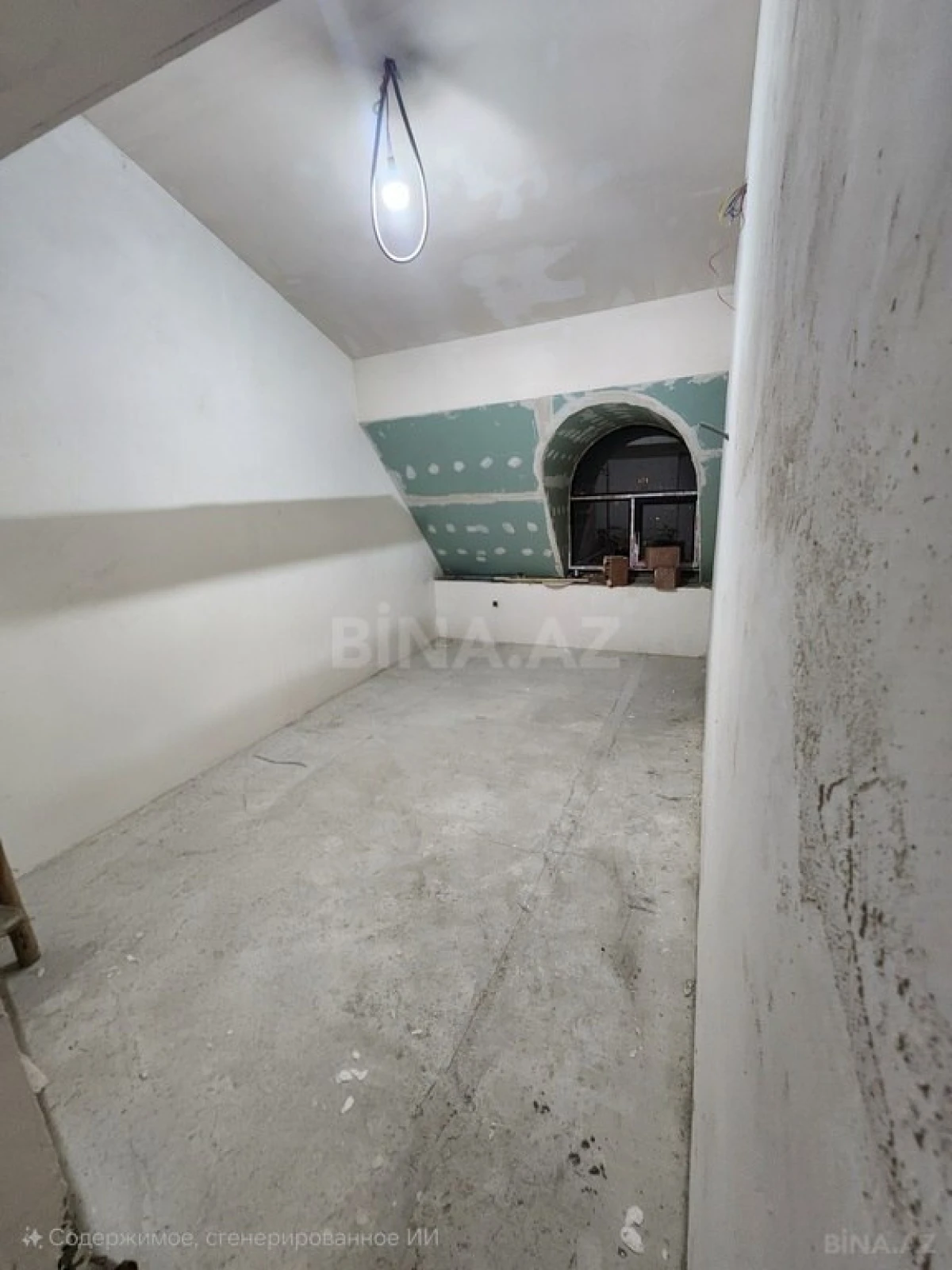 Satılır 2 otaqlı mənzil 75 m²