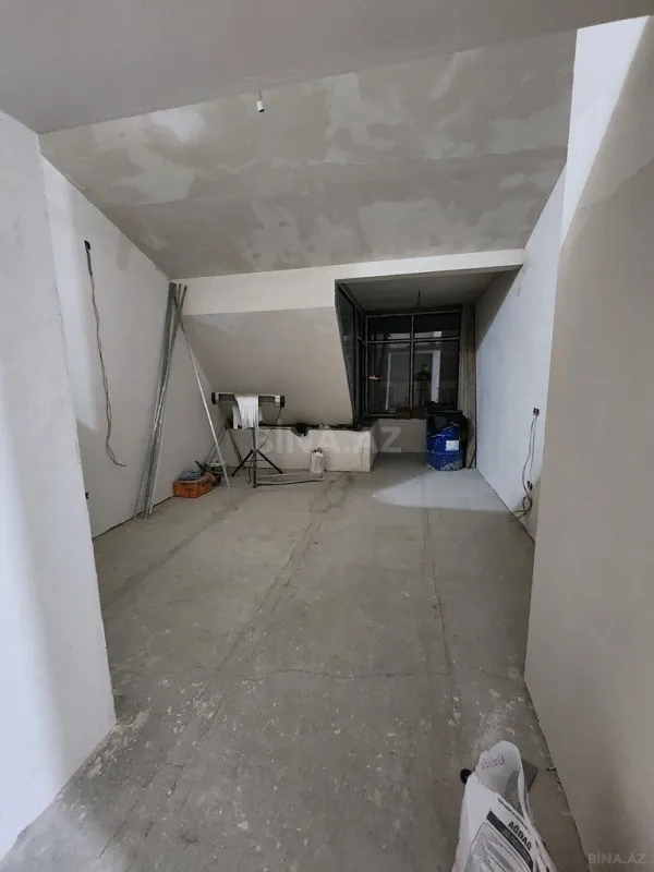 Satılır 2 otaqlı mənzil 75 m²