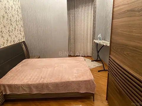 Kirayə verilir 2 otaqlı mənzil 100 m²