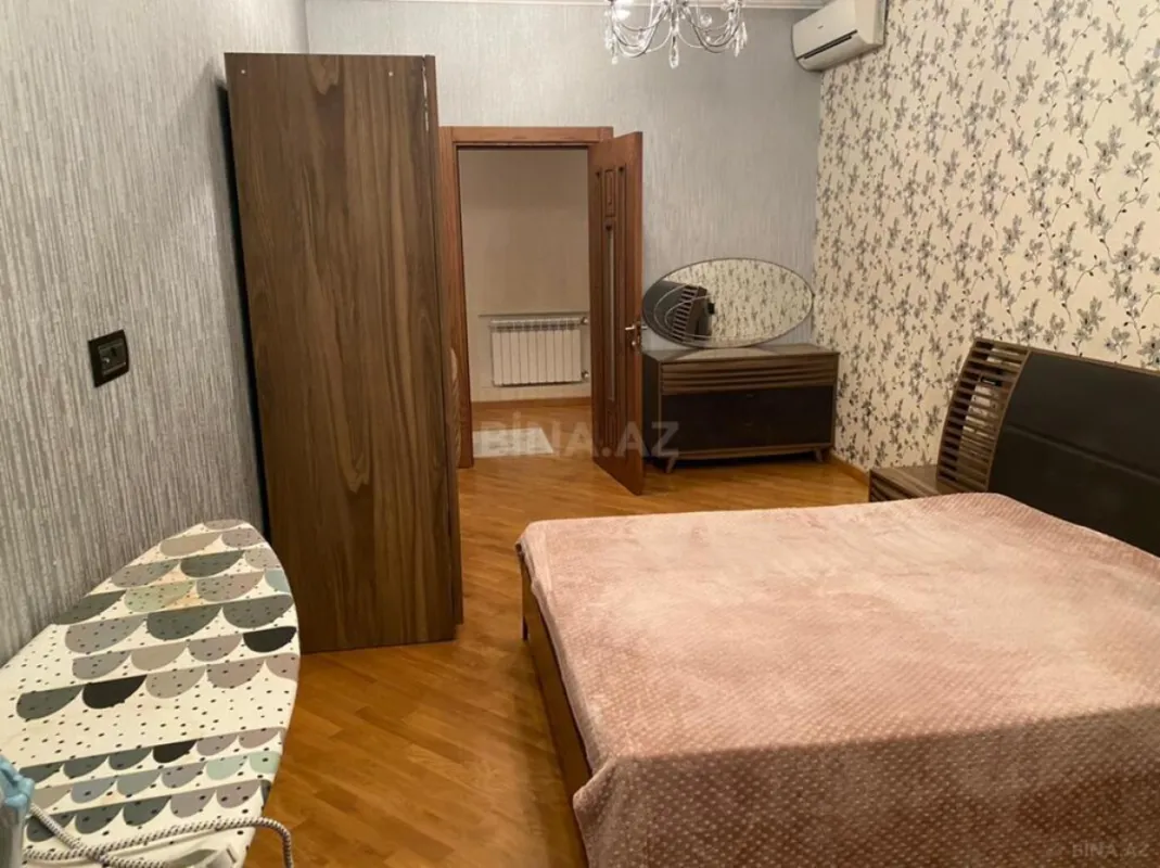 Kirayə verilir 2 otaqlı mənzil 100 m²