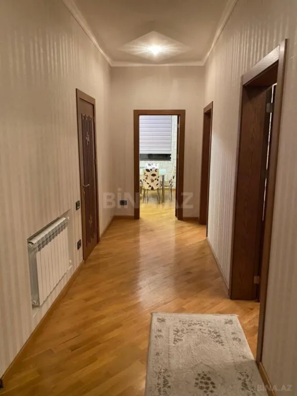 Kirayə verilir 2 otaqlı mənzil 100 m²