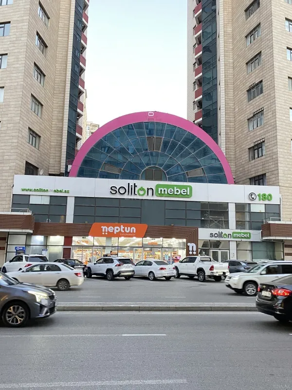 Kirayə verilir 2 otaqlı mənzil 100 m²