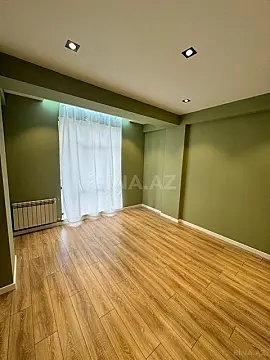 Satılır 3 otaqlı mənzil 120 m²