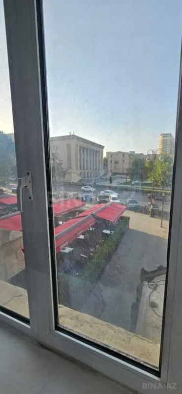 Kirayə verilir 6 otaqlı ofis 150 m²