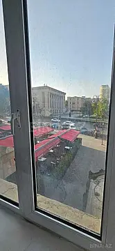 Kirayə verilir 6 otaqlı ofis 150 m²