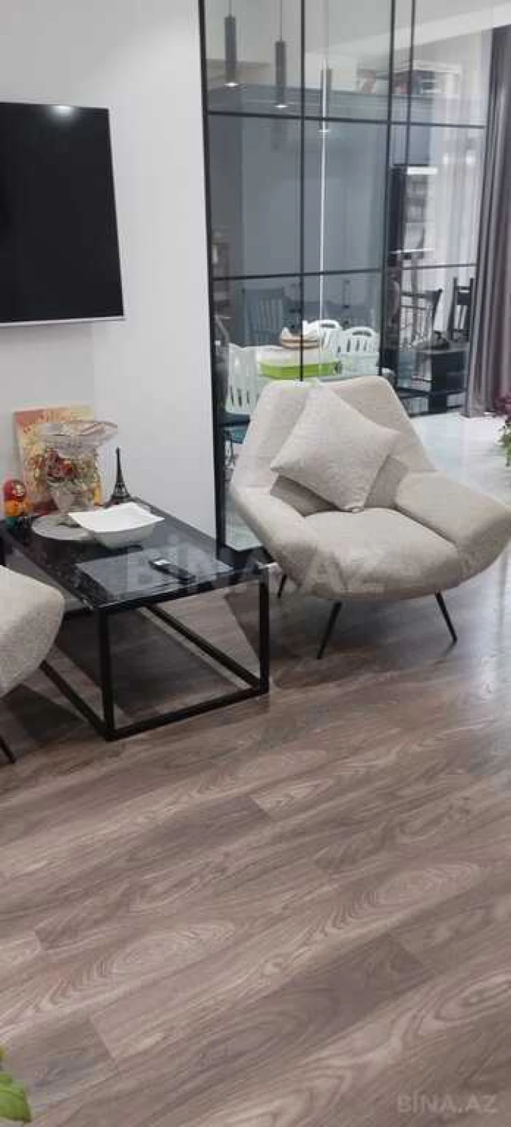 Satılır 3 otaqlı mənzil 99.9 m²