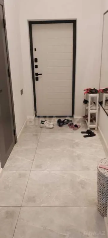 Satılır 3 otaqlı mənzil 99.9 m²