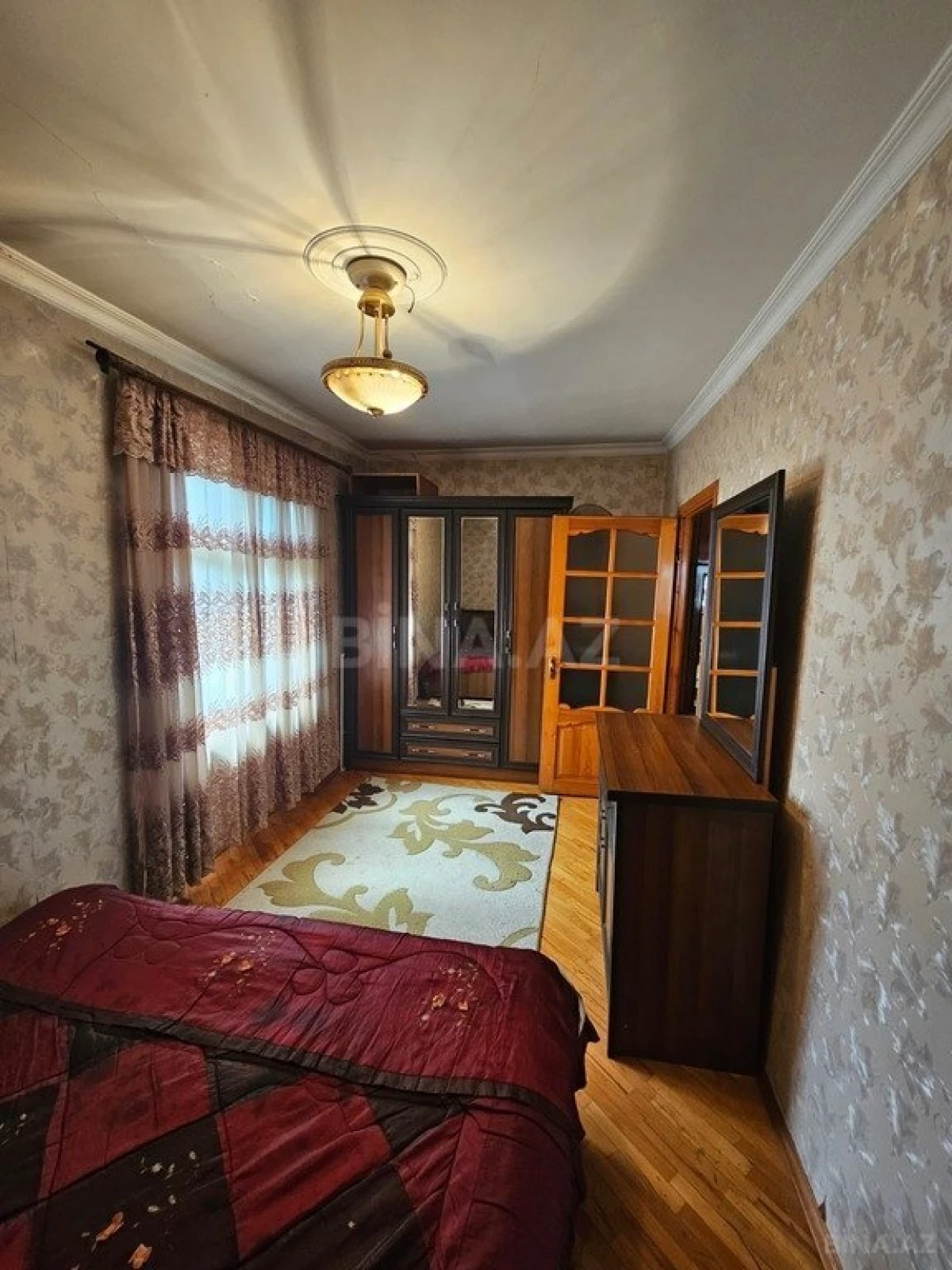Kirayə verilir 2 otaqlı mənzil 50 m²