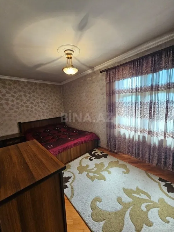 Kirayə verilir 2 otaqlı mənzil 50 m²