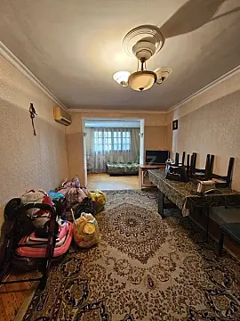 Kirayə verilir 2 otaqlı mənzil 50 m²