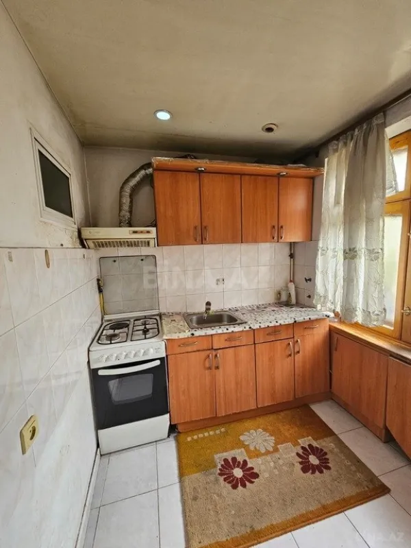 Kirayə verilir 2 otaqlı mənzil 50 m²