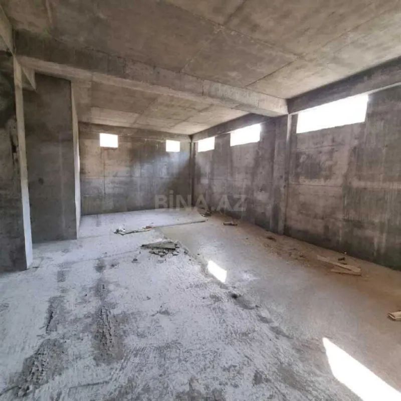 Satılır 7 otaqlı həyət evi 750 m²