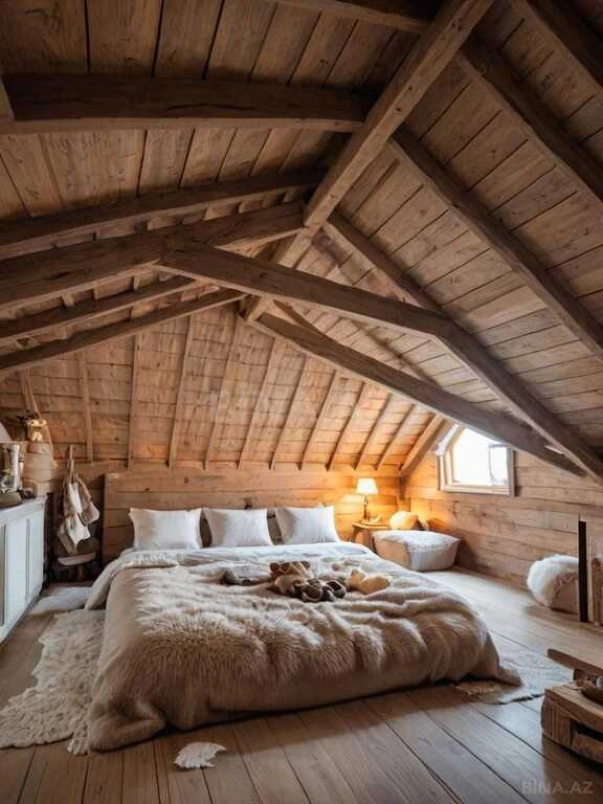 Satılır 7 otaqlı həyət evi 750 m²