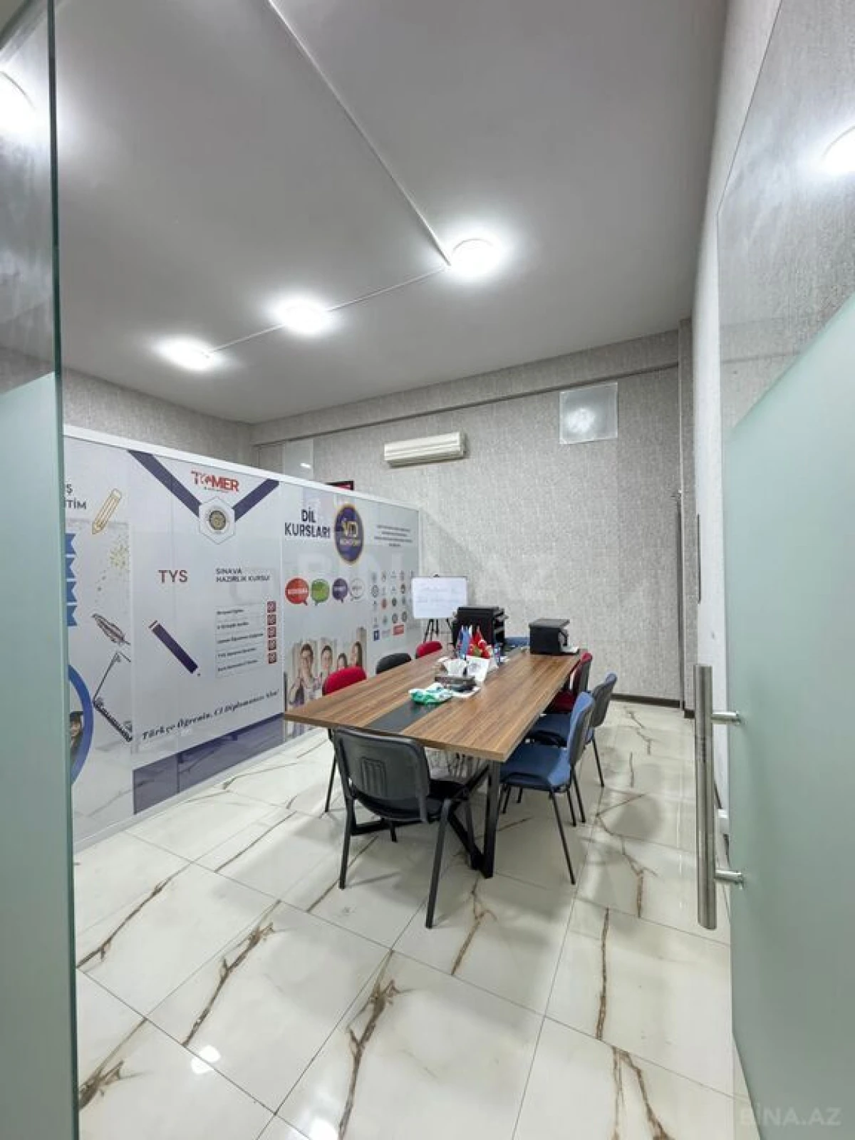 Kirayə verilir 2 otaqlı ofis 41 m²