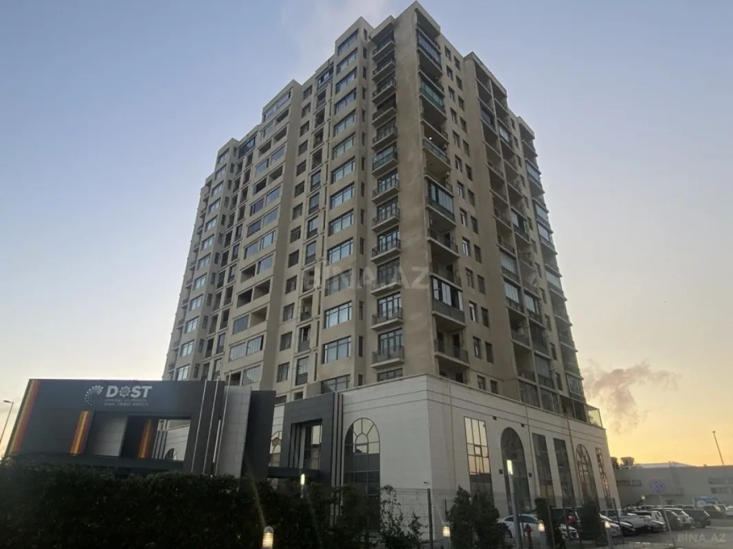 Satılır 4 otaqlı mənzil 179 m²