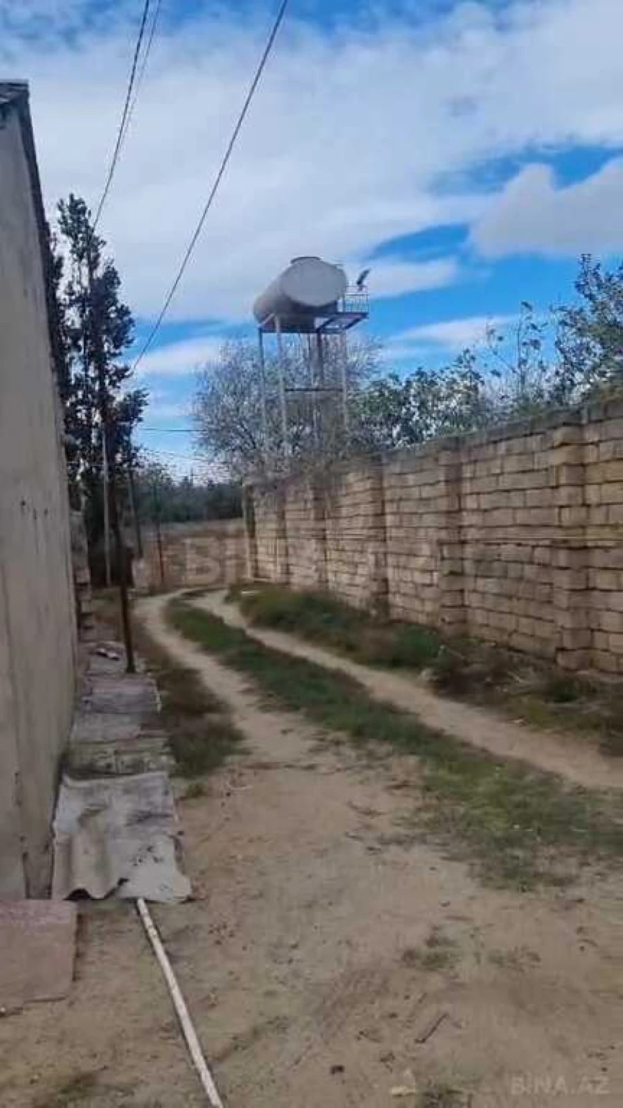 Satılır torpaq sahəsi 25 m²