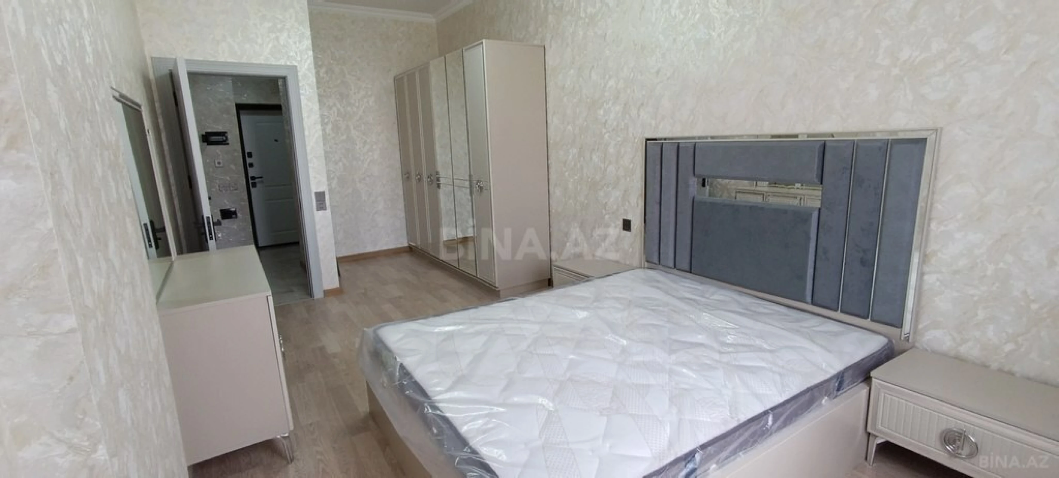 Kirayə verilir 2 otaqlı mənzil 60 m²