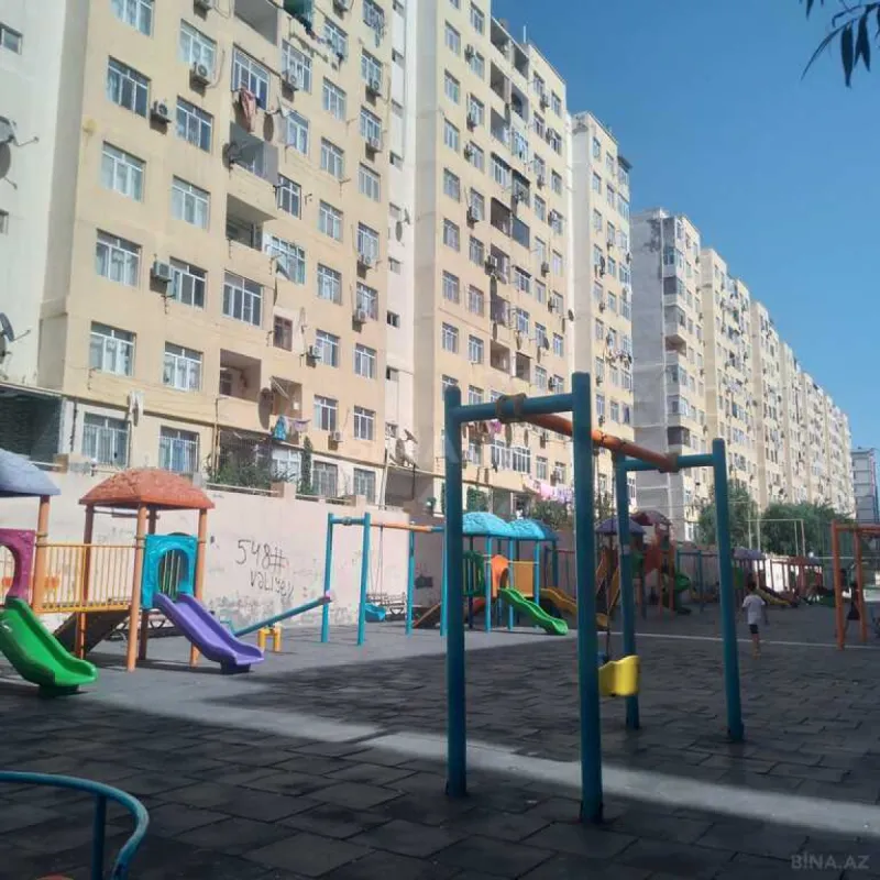 Satılır 3 otaqlı mənzil 86 m²