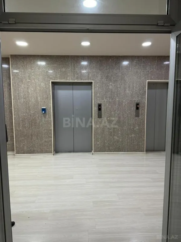Kirayə verilir 20 otaqlı ofis 1000 m²