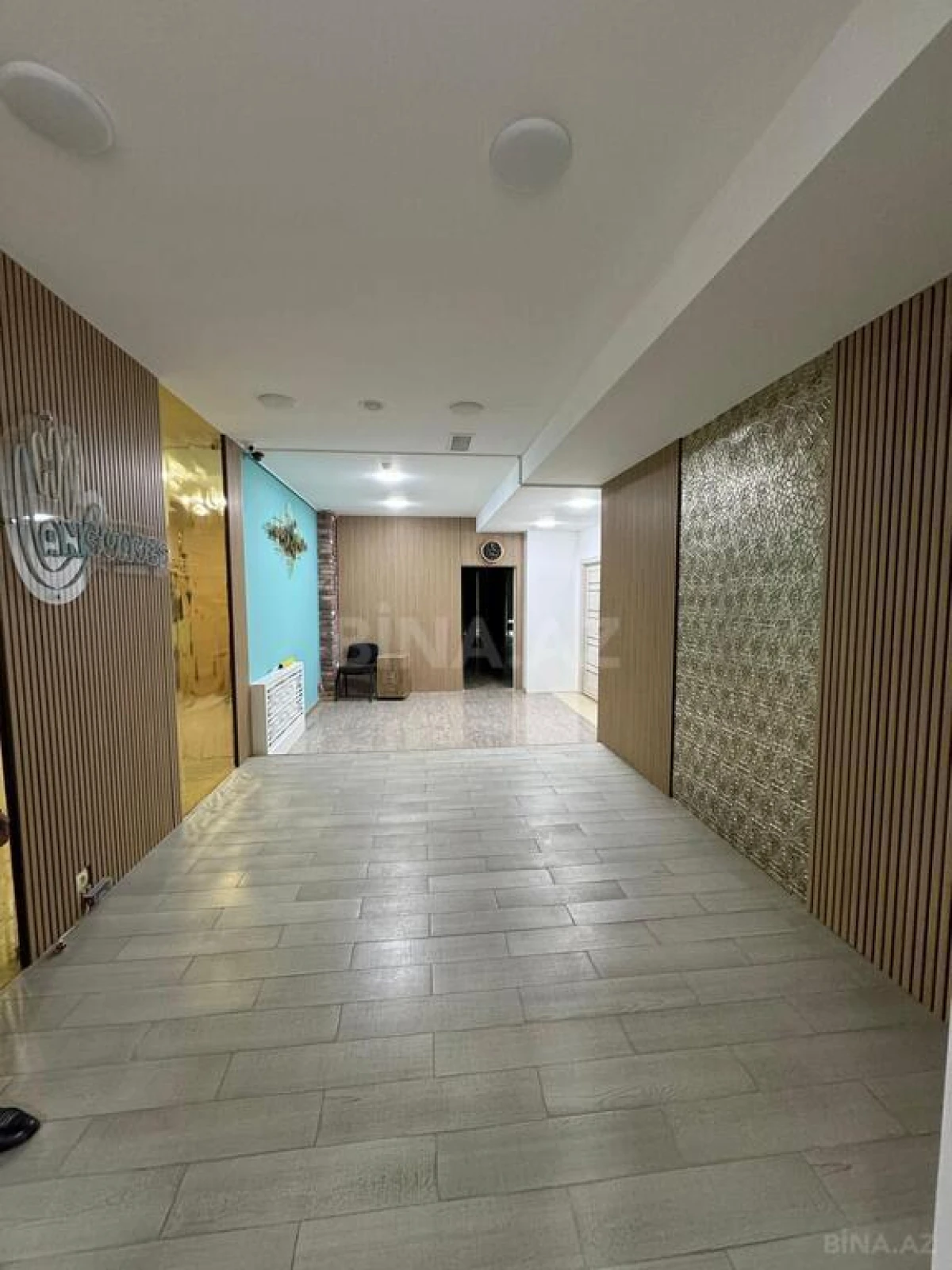 Kirayə verilir 20 otaqlı ofis 1000 m²