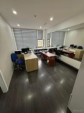 Kirayə verilir 20 otaqlı ofis 1000 m²