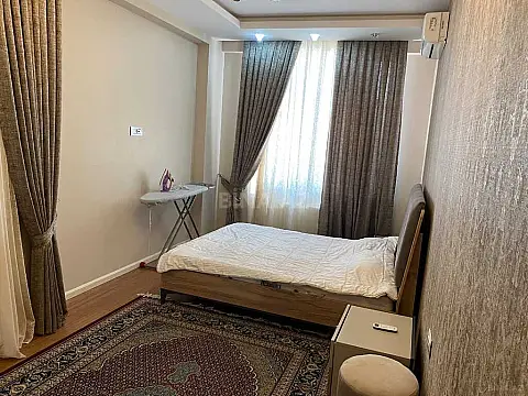 Kirayə verilir 3 otaqlı mənzil 120 m²