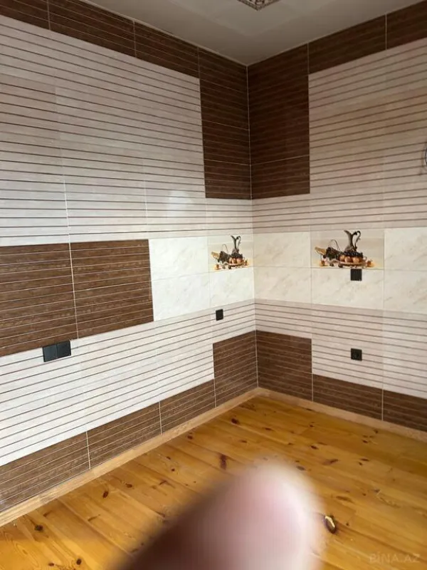 Satılır 6 otaqlı həyət evi 265 m²