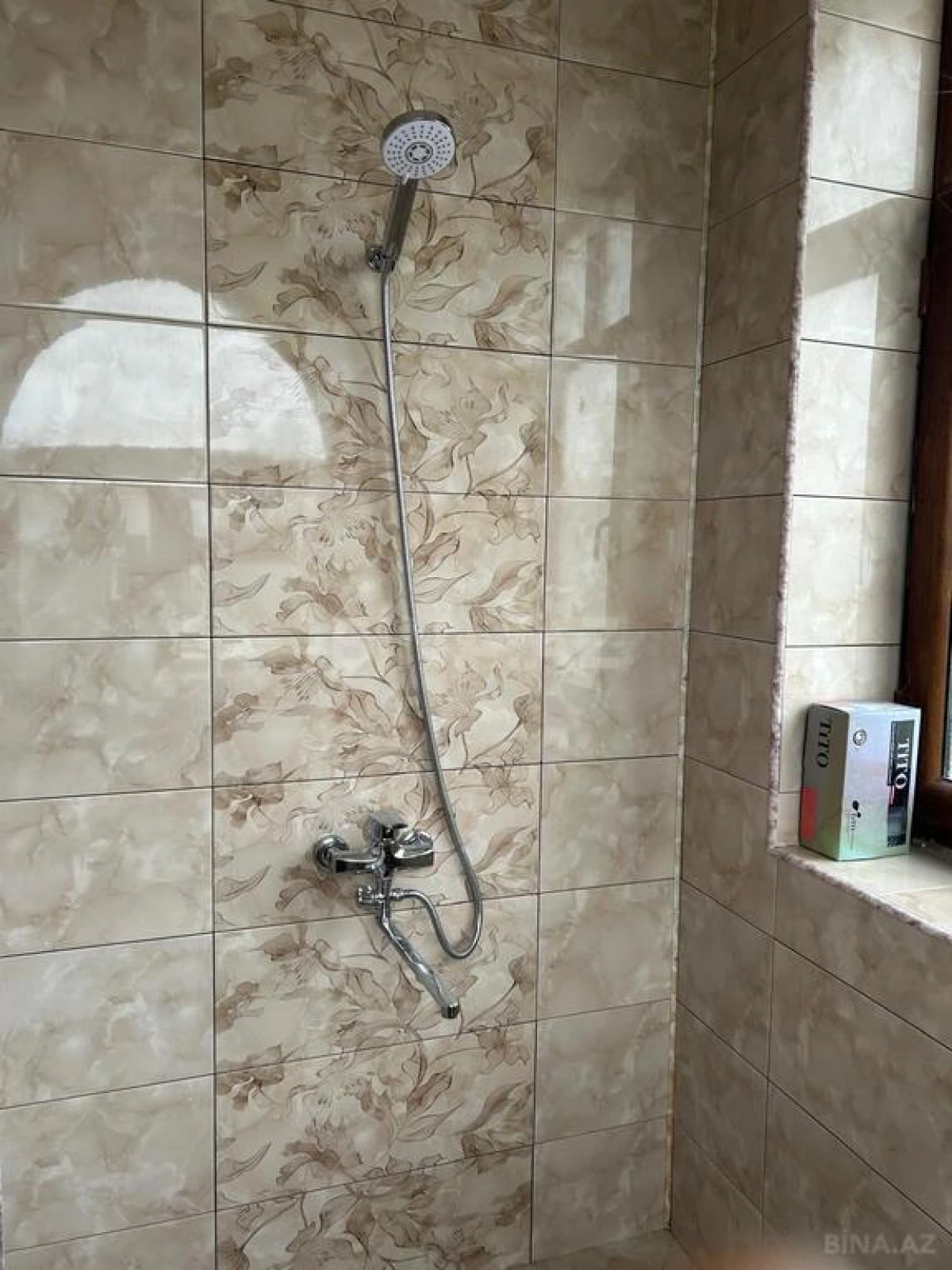 Satılır 6 otaqlı həyət evi 265 m²