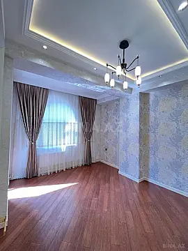 Satılır 3 otaqlı mənzil 154 m²