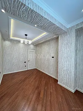 Satılır 3 otaqlı mənzil 154 m²
