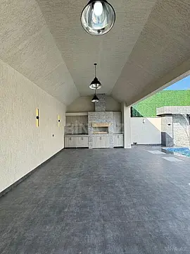 Satılır 6 otaqlı həyət evi 250 m²