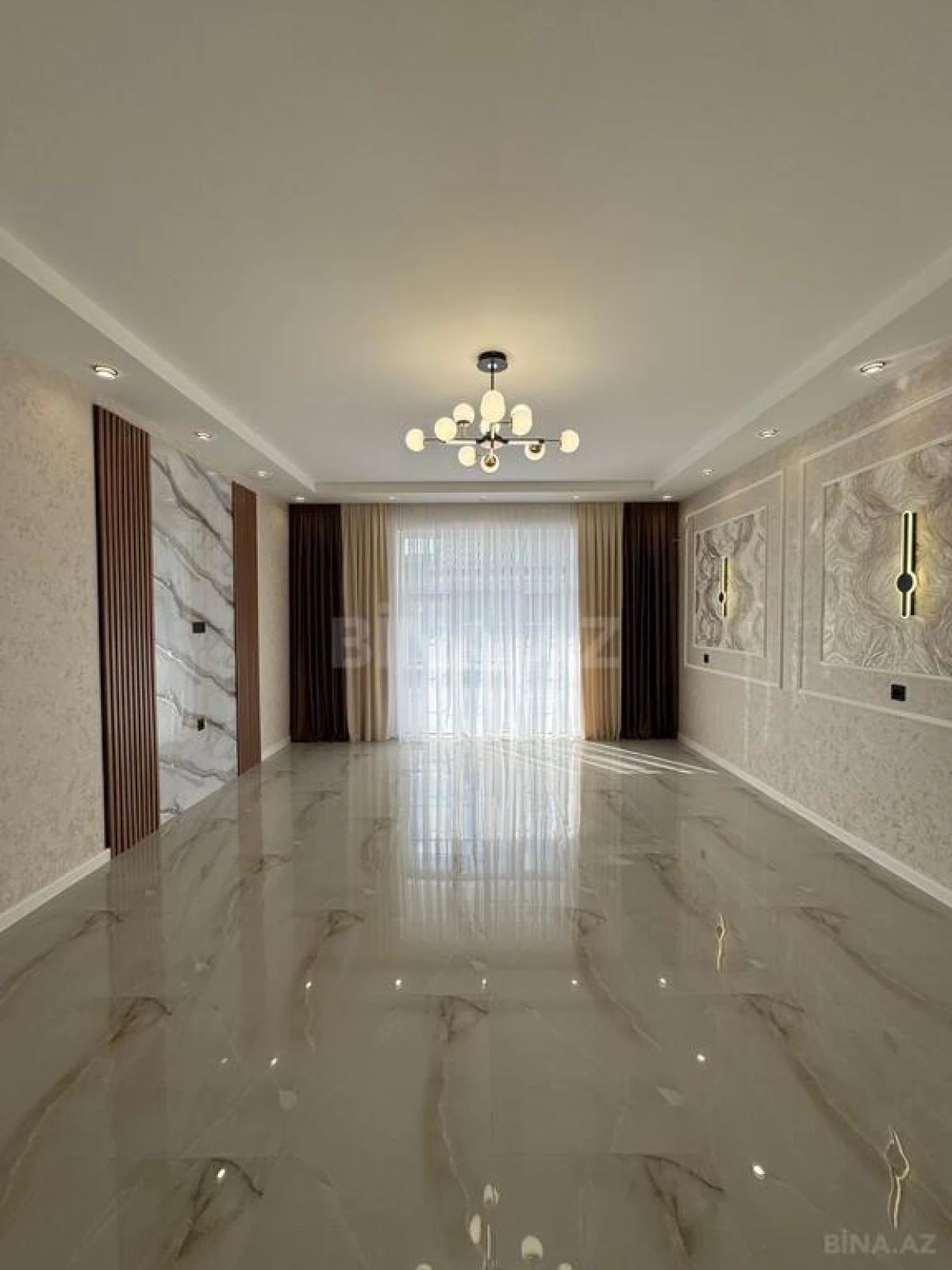Satılır 6 otaqlı həyət evi 250 m²