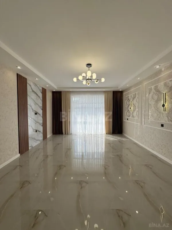 Satılır 6 otaqlı həyət evi 250 m²